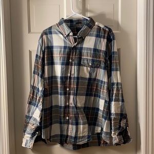 Men’s button up shirt.